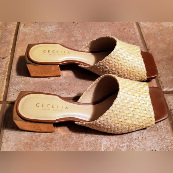 Cecelia New York Olivia Mules - Picture 3 of 9